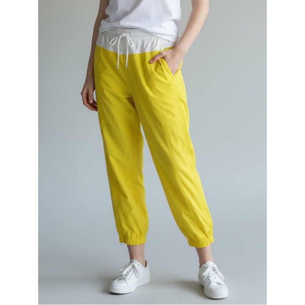 Lululemon Women's Step Lively Crop Pants
